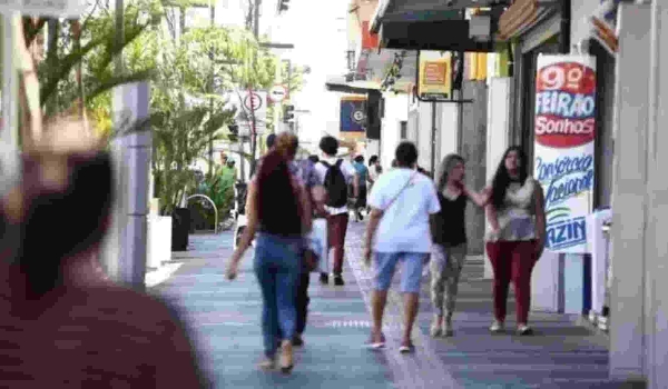 É feriado ou não? Confira o que abre e fecha nesta sexta no aniversário de Campo Grande