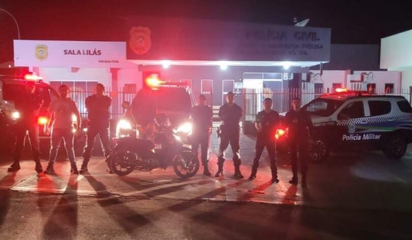 Homem é preso depois de mostrar o pênis e tentar agarrar seis meninas