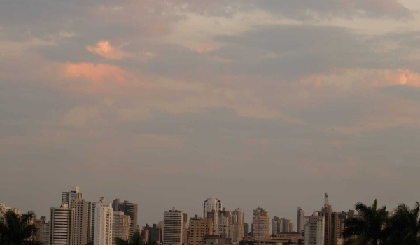 Frente fria se despede e semana começa com máxima de 36ºC em MS
