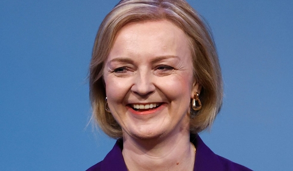 Quem é Liz Truss, uma admiradora de Margaret Thatcher que pretende seguir seus passos como primeira-ministra do Reino Unido