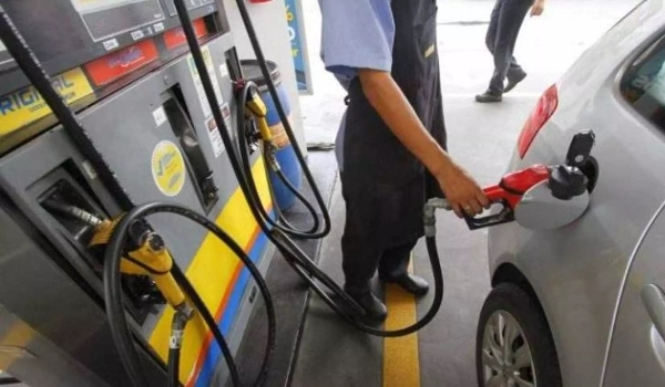 Redução da Petrobras reflete em postos de Campo Grande e gasolina cai para R$ 4,69