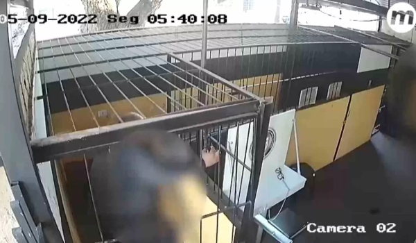 Evadido que apontou arma para policial penal é recapturado na casa de familiares