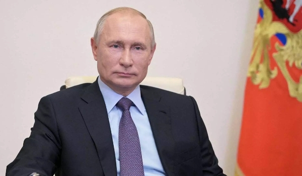Xi Jinping e Putin se encontram para fortalecer aliança contra Ocidente