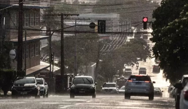 Campo Grande tem registro de chuva leve logo pela manhã 