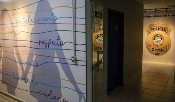 Técnico de enfermagem é preso em flagrante após invadir casa e ameaçar adolescente em Campo Grande