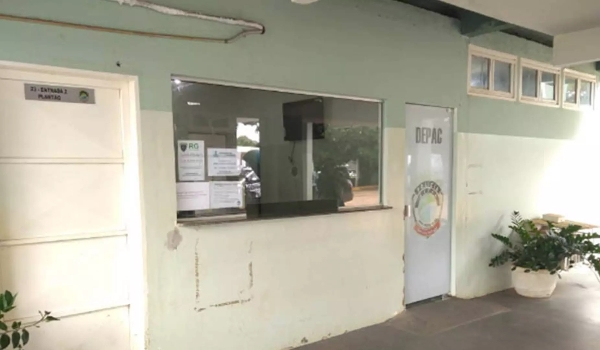 Mulher é socorrida com múltiplas fraturas após ser espancada por ‘Samu’