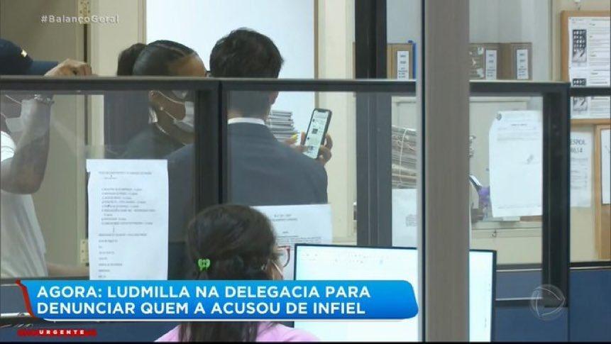Ludmilla presta queixa após ser acusada de traição