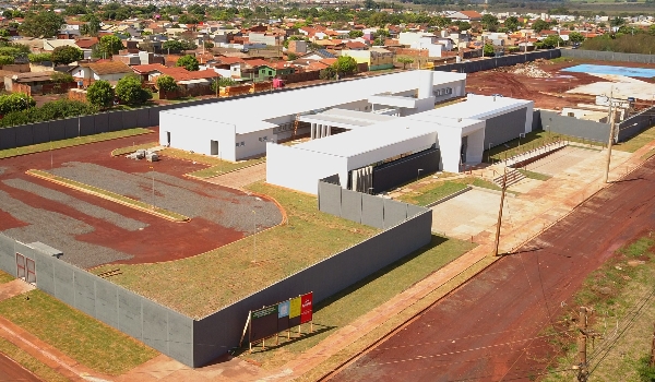 Em Dourados, governador entrega nova sede do DOF e autoriza obra na Coronel Ponciano