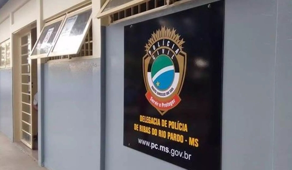 Homem é esfaqueado no tórax ao chegar de cabaré e agredir esposa com socos