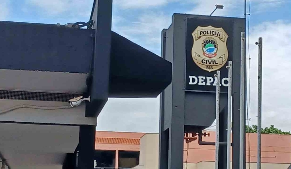 Após bebedeira em Dourados, marido é mordido pela mulher e foge para a delegacia