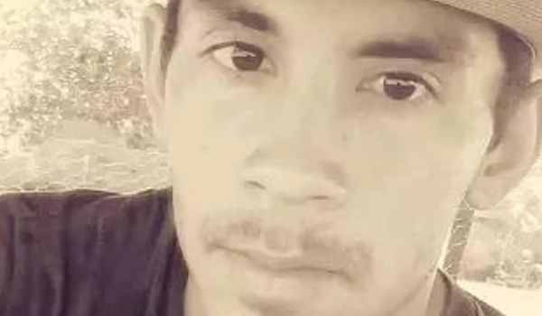 Motociclista bate de frente com caminhão e morre na BR-376 