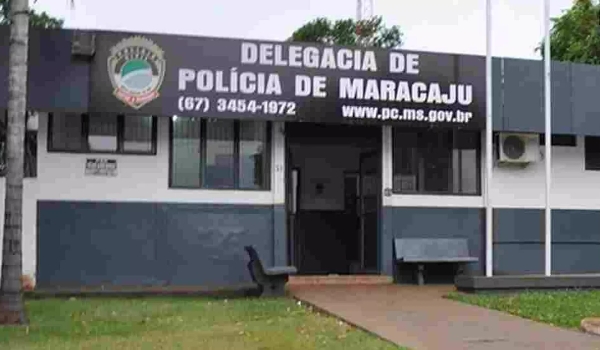 Caminhoneiro passa mal, cai em barranco e morre na BR-267