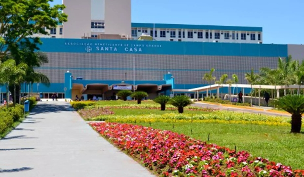 Briga dentro de carro acaba em capotamento e morte de motorista 