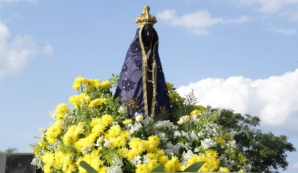 Celebrações à Nossa Senhora têm missas e romarias