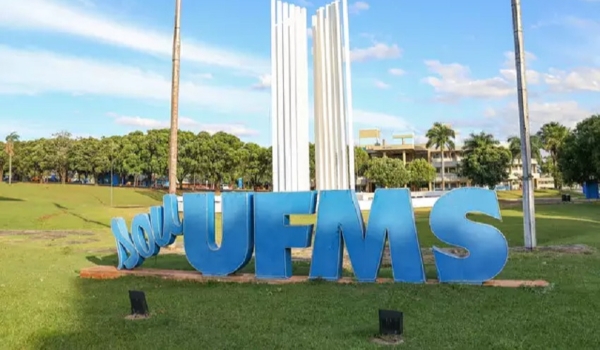 Com salários de R$ 2,4 mil a R$ 4,1 mil, UFMS realiza concurso para 84 vagas 