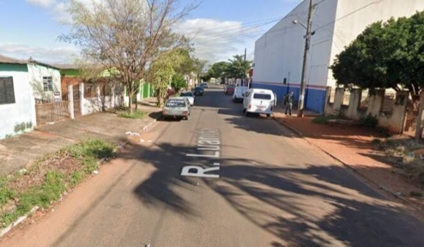 Idoso é esfaqueado e quase tem mão arrancada