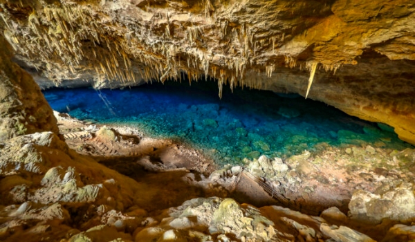 Bonito lança série de vídeos e podcasts em inglês, atraindo o interesse de turistas internacionais