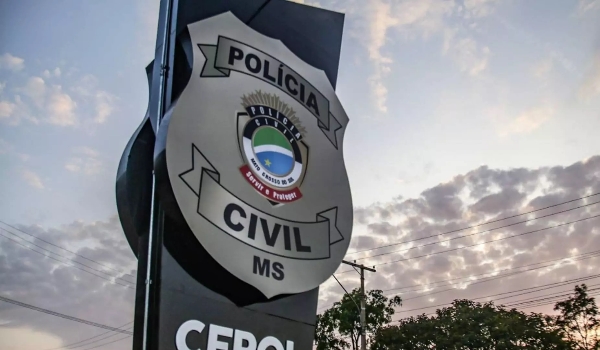 Bêbado, motorista tenta atropelar policial para fugir de abordagem em Campo Grande