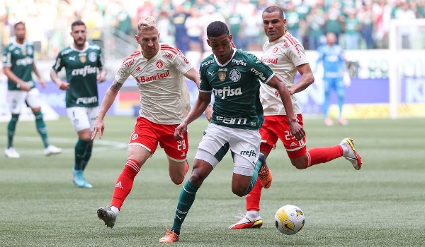 Brasileirão chega à última rodada com disputa por Libertadores e definição do Z4