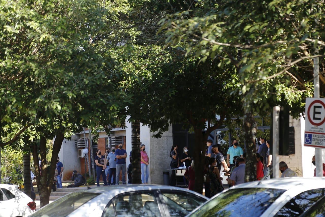 Mais de 100 policiais civis fazem teste após servidor ser infectado com coronavírus em Campo Grande