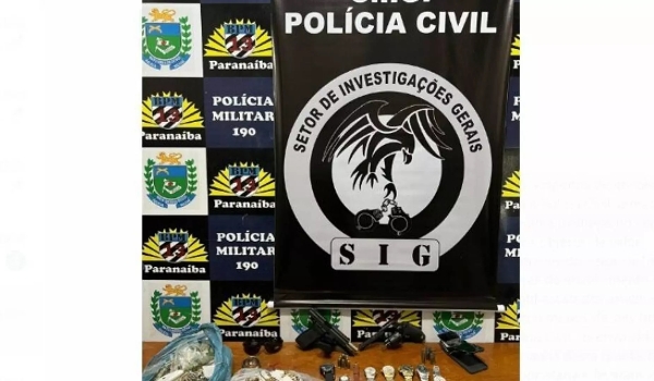 Polícia prende dupla de bandidos que invadiu e roubou joalheria em MS