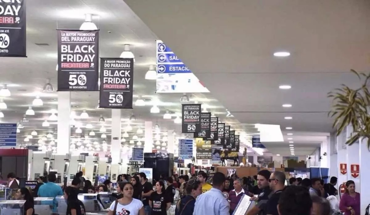 Com Black Friday antecipada em setembro, fronteira não terá promoção especial este mês