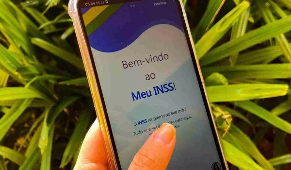 Novo grupo de beneficiários do INSS recebe pagamento nesta sexta-feira