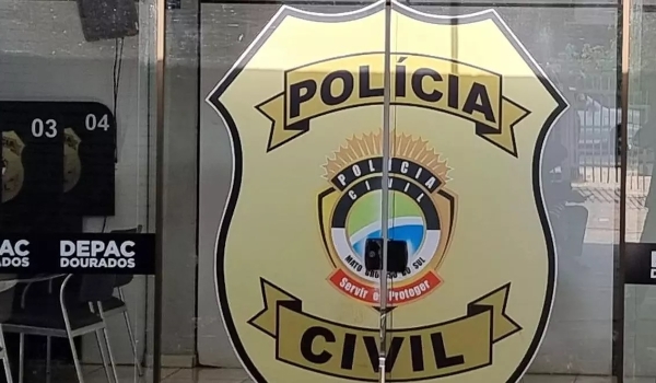 Funcionário de rede de lanchonete em Dourados é ferido com faca durante tentativa de assalto