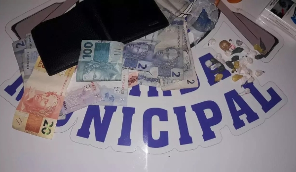 “Estava desempregado”, diz homem flagrado vendendo maconha em terminal de Dourados