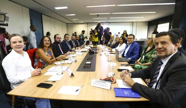 PEC deixa em aberto total de gastos que vão ficar fora do teto