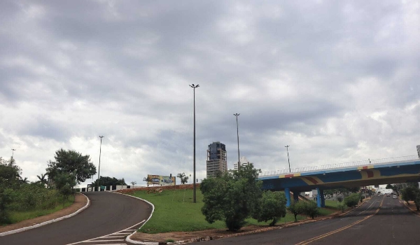 Domingo tem alerta de tempestade para todo o Estado e máxima de 31ºC na Capital