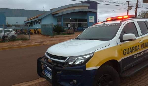 Mulher é agredida com socos e mordidas pelo marido em Dourados e fica desacordada