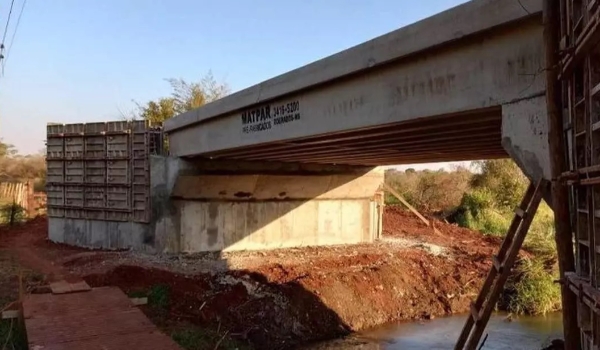 Prefeitura de Dourados entrega ponte de concreto que atende 2 distritos da cidade