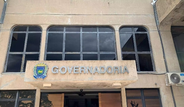 Nova lei garante salário de R$ 35 mil para vice-governador de MS e de R$ 34 mil para secretários