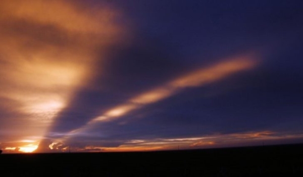 Sol e pancadas de chuva são destaques da previsão do tempo para o domingo de Natal