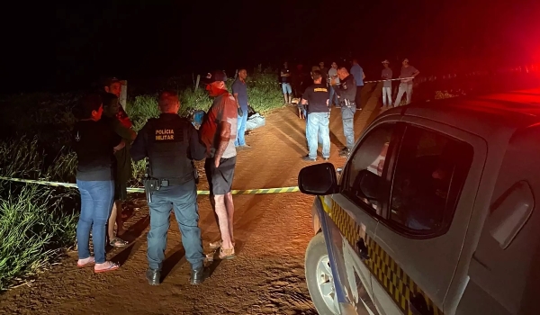 Ao atender chamado de acidente, polícia descobre homem morto a tiro