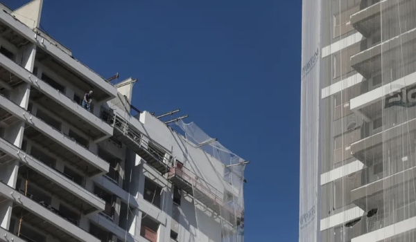 Índice Nacional de Custo da Construção acelera em dezembro e acumula 9,40% em 12 meses