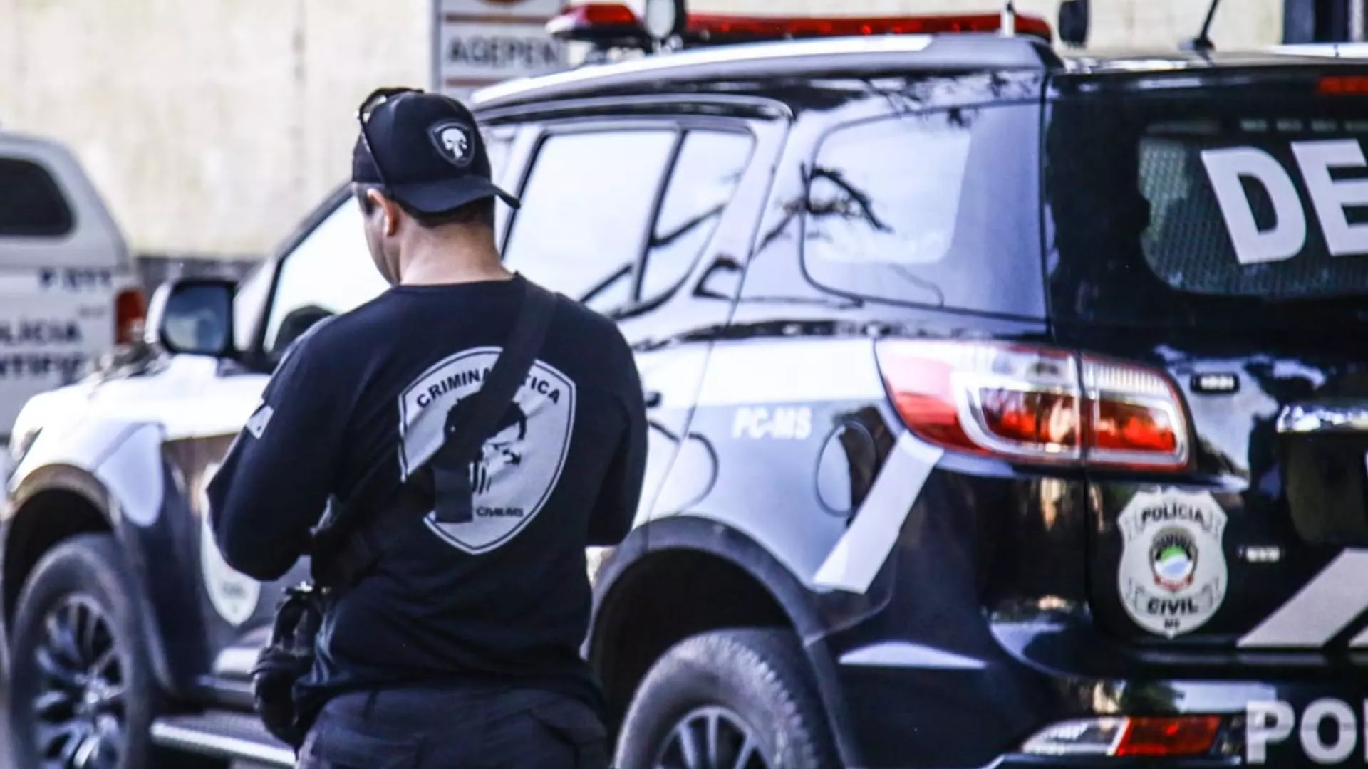 Detento da Casa do Albergado é ferido a tiros nas costas por colega em Campo Grande