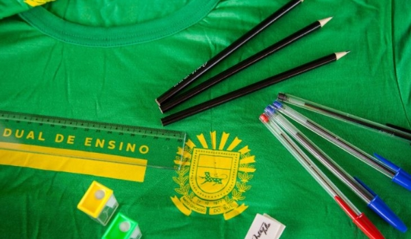 Governo garante 486 mil uniformes e 193 mil kits escolares para a volta às aulas