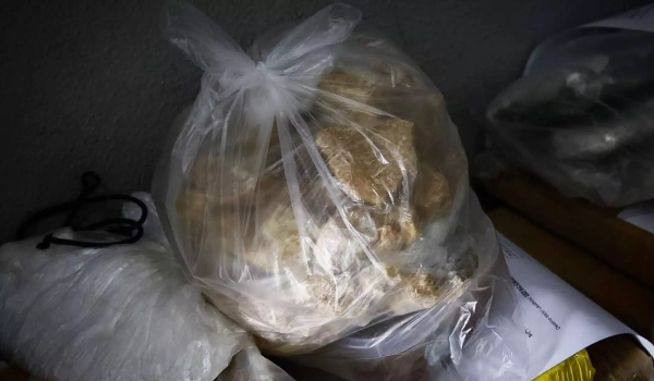 Ice, GHB e poppers desafiam o combate ao tráfico, que ainda se sustenta com maconha e cocaína