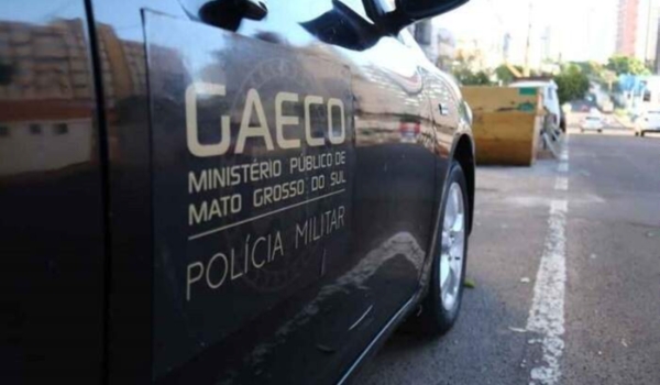 Oito guardas municipais de Ponta Porã são presos por extorquir muambeiros