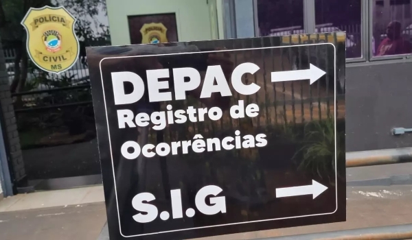 Mulher surta e agride marido em Dourados com socos e tapas