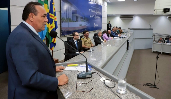 Sem decisão da maior bancada, partidos definem liderança na Câmara Municipal