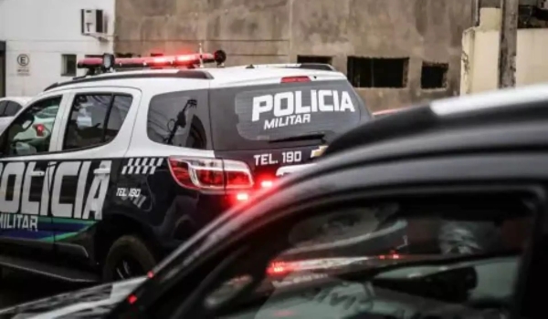 Suspeito ameaça ligar para comandante-geral para denunciar PMs ao ser abordado