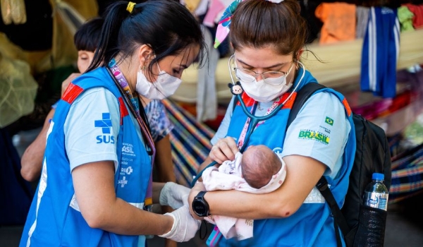 “Dormia na rede com facão e fugi de tiroteio”, relata médica que atende Yanomamis