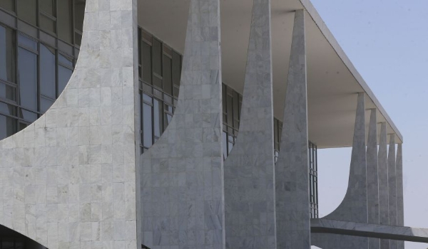 Governo discute decreto para padronizar regras de sigilos