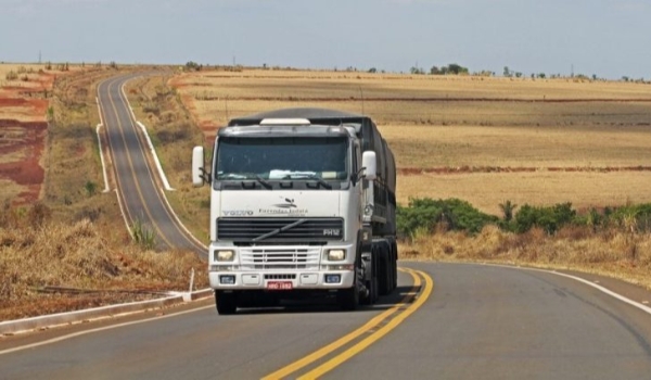 Secretaria de Infraestrutura estuda criar sistema que barateie manutenção de rodovias em MS