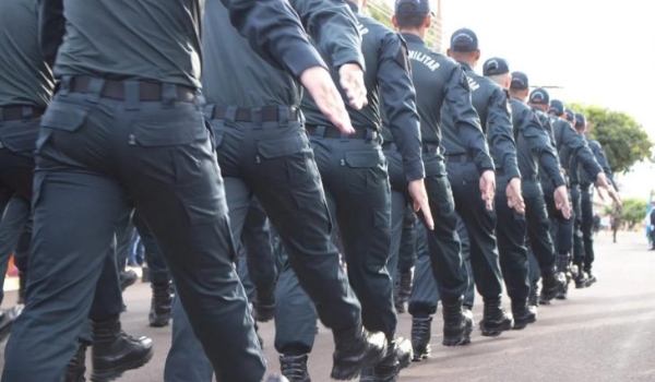 PM reforça policiamento no Carnaval e faz ação para proteger as mulheres