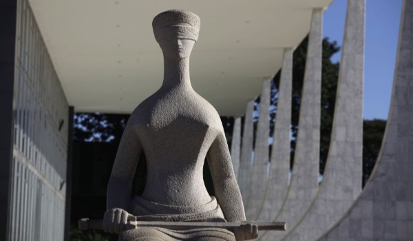 STF suspende ação penal contra Paulo Okamotto e Palocci na Justiça Federal criminal