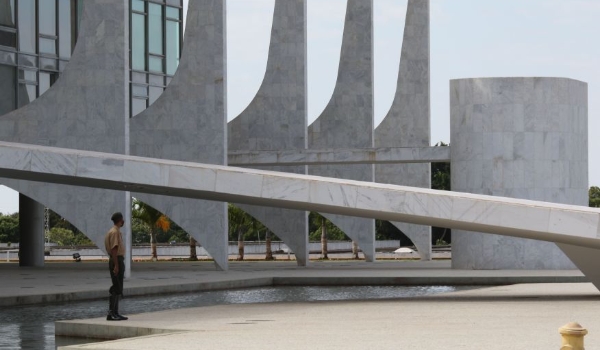 Debate sobre metas maiores de inflação esquenta e divide opiniões; entenda